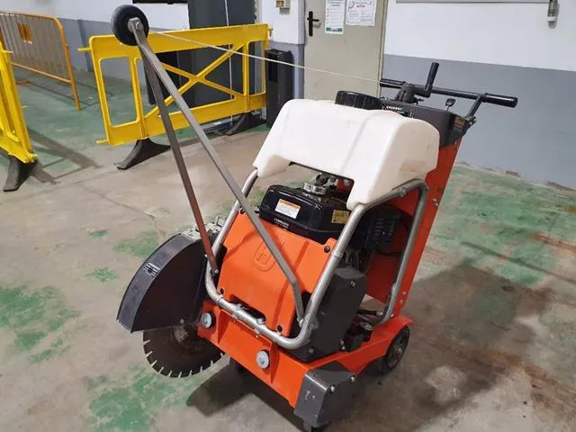 Cortadora de Asfalto y Hormigón h<185mm