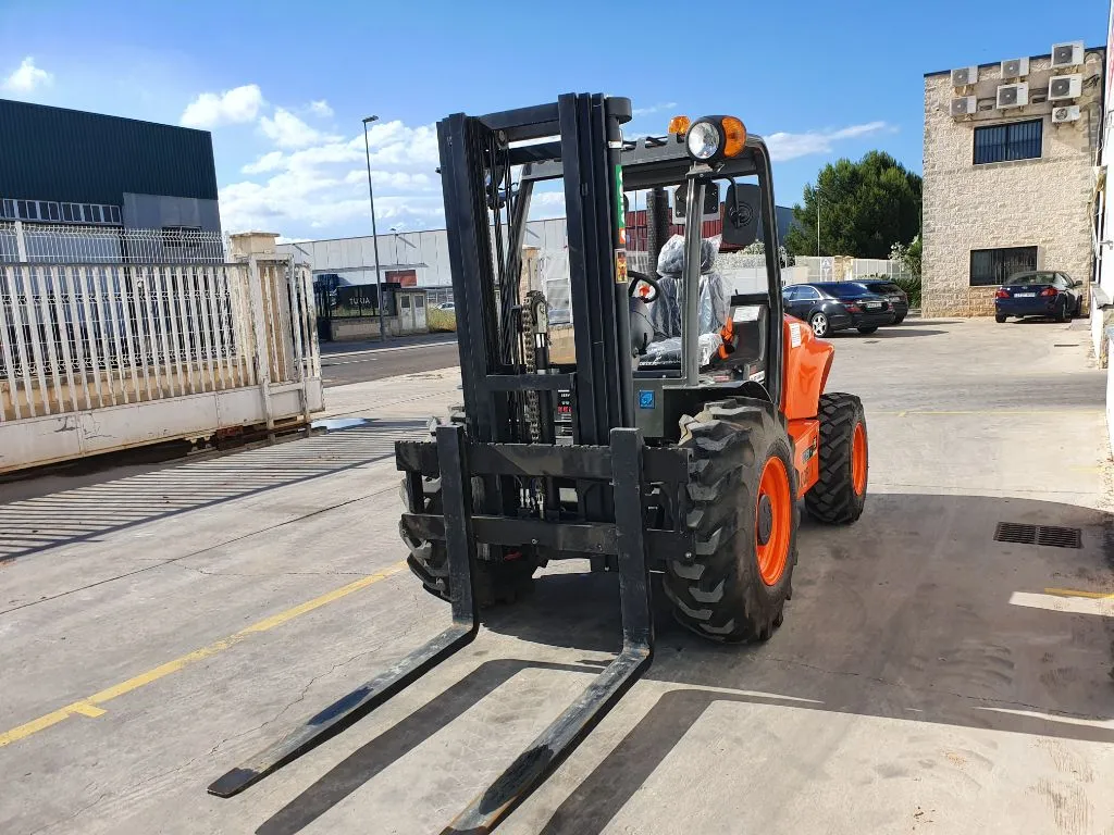 Carretilla Elevadora 2.500Kg TT foto 2